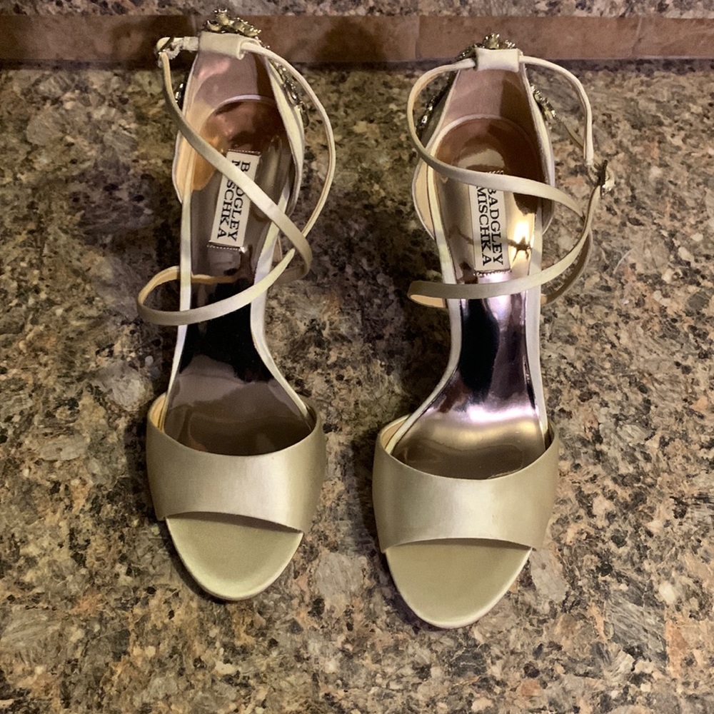 Badgley mischka